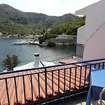 Lampalo * Okuklje