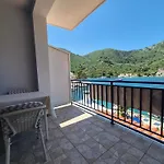Lampalo * Okuklje