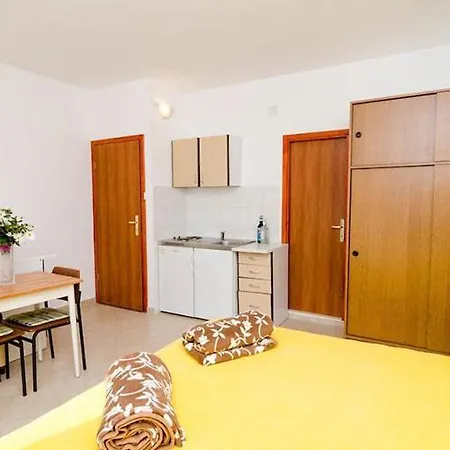Lampalo Apartment