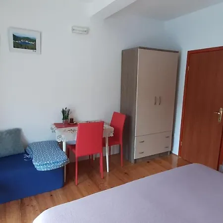 Lampalo Apartment *