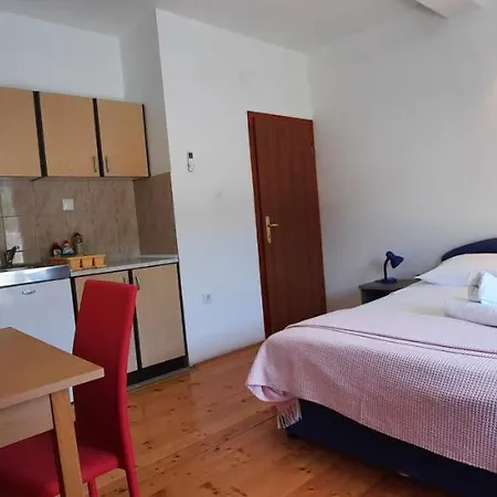 Apartment Lampalo Okuklje