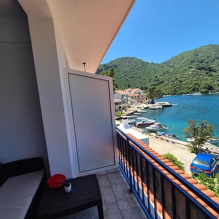 Apartment Lampalo Okuklje